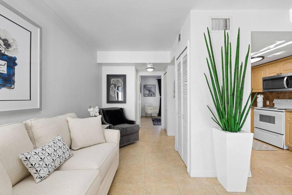 Beautiful Apartment In The Heart Of Miami Apt 8 Экстерьер фото